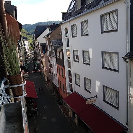 Haus Alte Metzgerei - Im Herzen Der Altstadt Zell an der Mosel Exterior photo